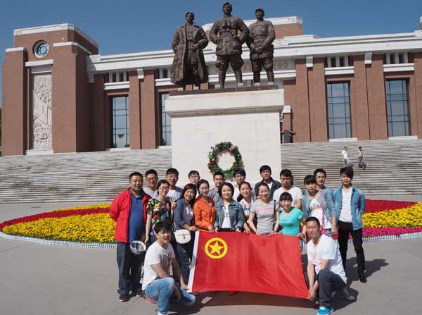 http://www.lxuyuhan.com/_mediafile/tckwj/2015/05/05/2mh6abynfh.jpg